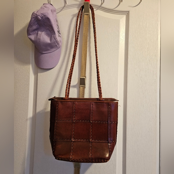 Leather bag - Picture 1 of 2